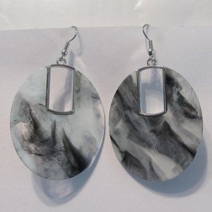 5-Pairs of older Paparazzi Earrings